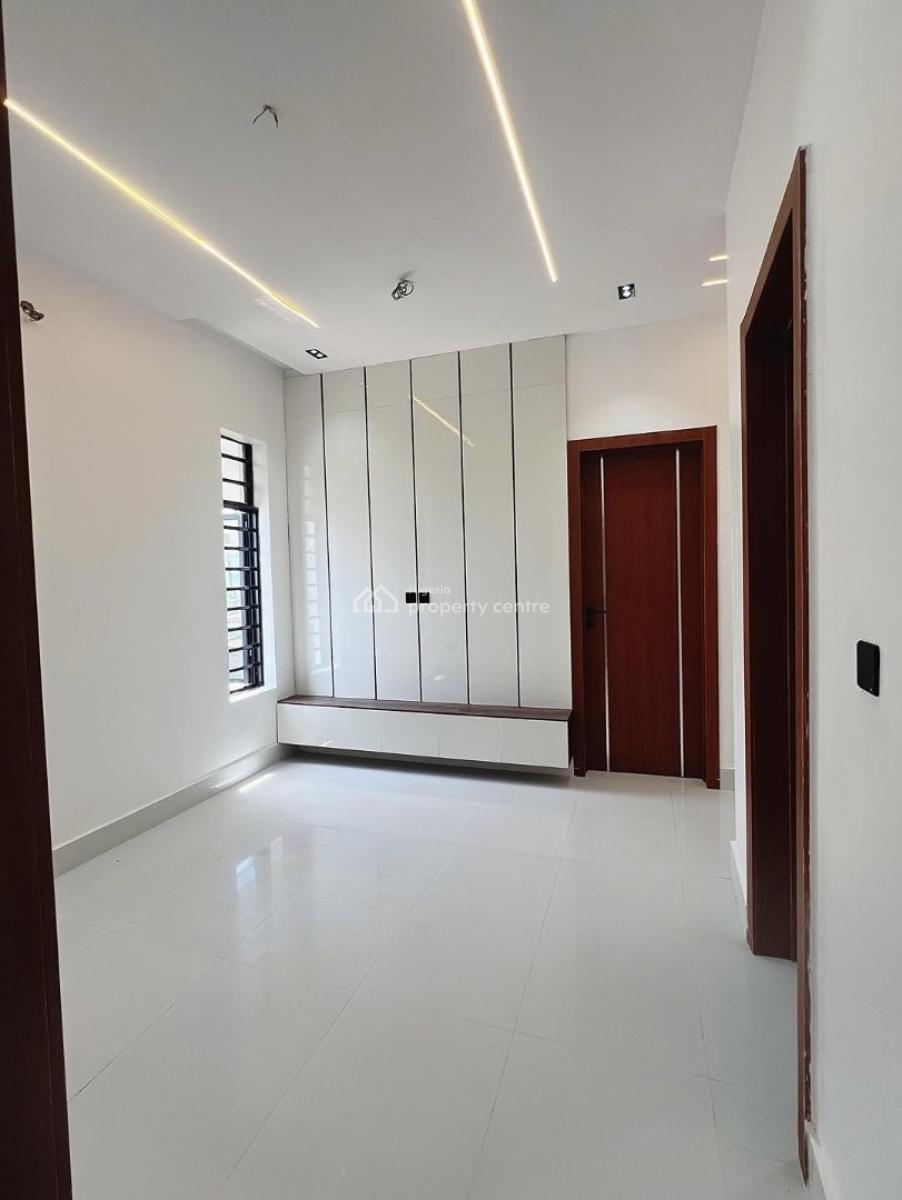 Four Bedroom Fully Detached Duplex with Bq, Swimming Pool, Thomas Estate, Ajah, Lagos, Detached Duplex for Sale