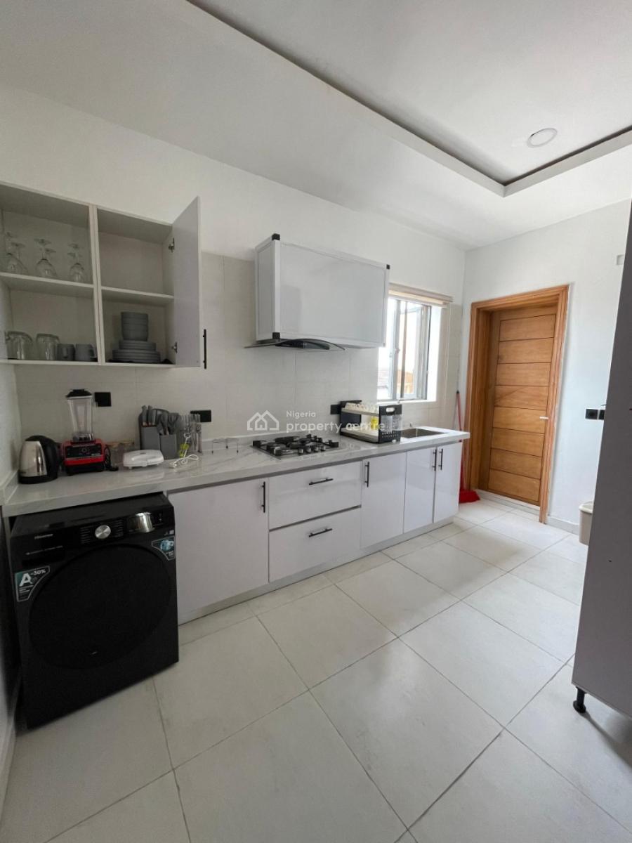 Nicely Furnished 2bedroom Apartment, Lekki Phase 1 Lagos State, Lekki Phase 1, Lekki, Lagos, Flat / Apartment for Rent