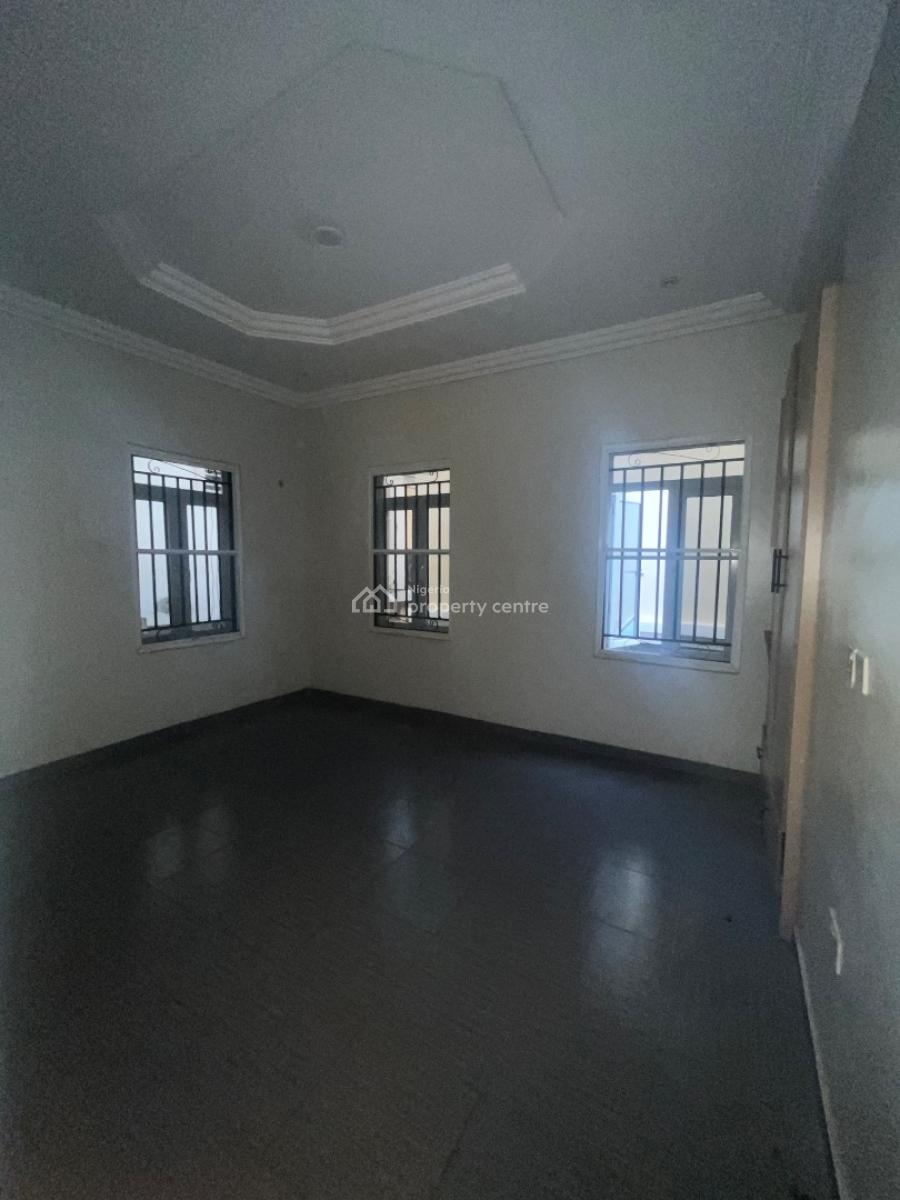 Spacious En-suite Semi Masters Bedroom, Chevron Lekki, Lekki, Lagos, Self Contain (single Rooms) for Rent