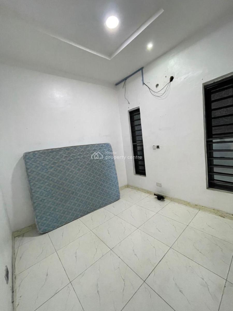 Room Downstairs in a Shared Apartment, Lekky County Ikota Lekki Lagos, Ikota, Lekki, Lagos, Self Contain (single Rooms) for Rent