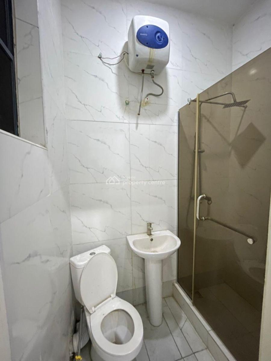 Room Downstairs in a Shared Apartment, Lekky County Ikota Lekki Lagos, Ikota, Lekki, Lagos, Self Contain (single Rooms) for Rent