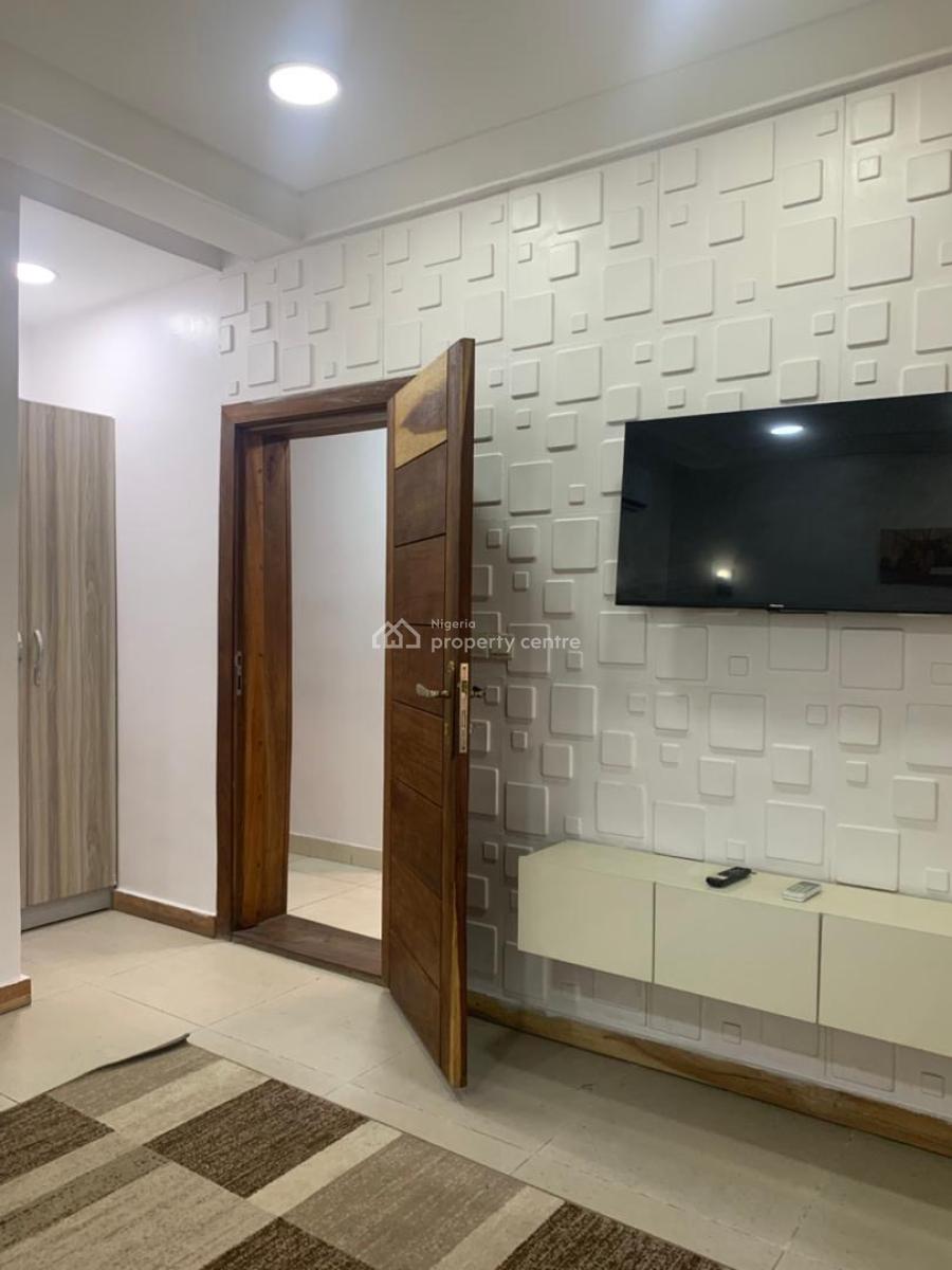 Fully Service and Furnished 1 Bedroom Mini Flat, Lekki Phase One Lagos, Lekki Phase 1, Lekki, Lagos, Mini Flat (room and Parlour) for Rent