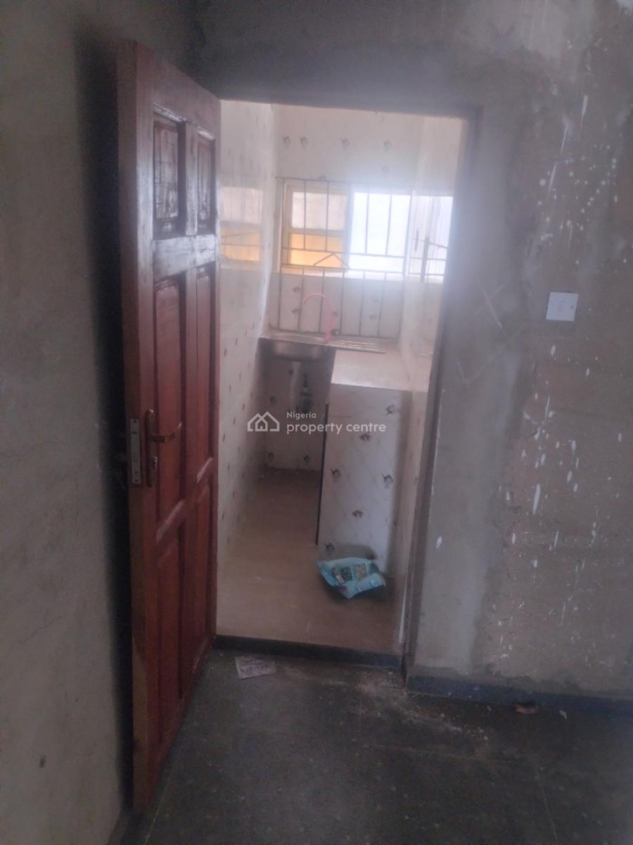 Renovatied and Decent Mini Flat in a Gated Street Accesible to Everywh, Ketu Alapere, Gated Street , Accesible to Everywhere, Ketu, Lagos, Mini Flat (room and Parlour) for Rent