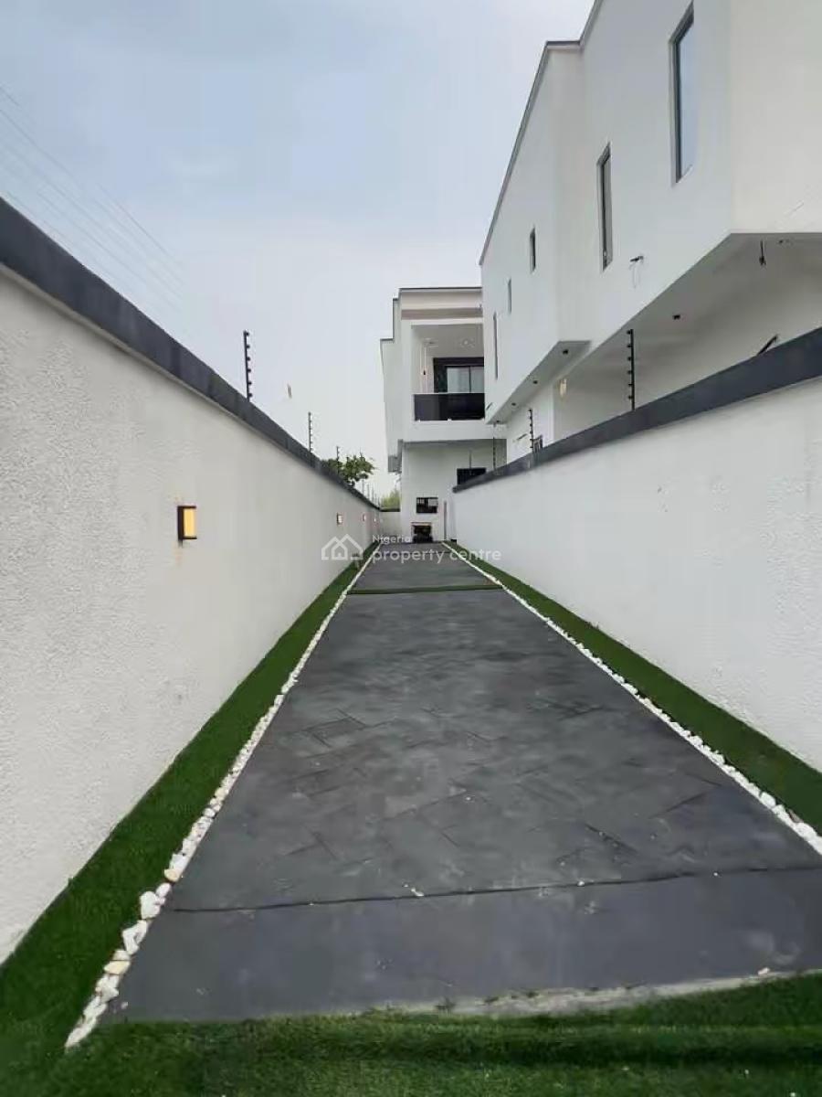 5bedroom Detached Duplex with Bq, Ajah, Lagos, Detached Duplex for Sale