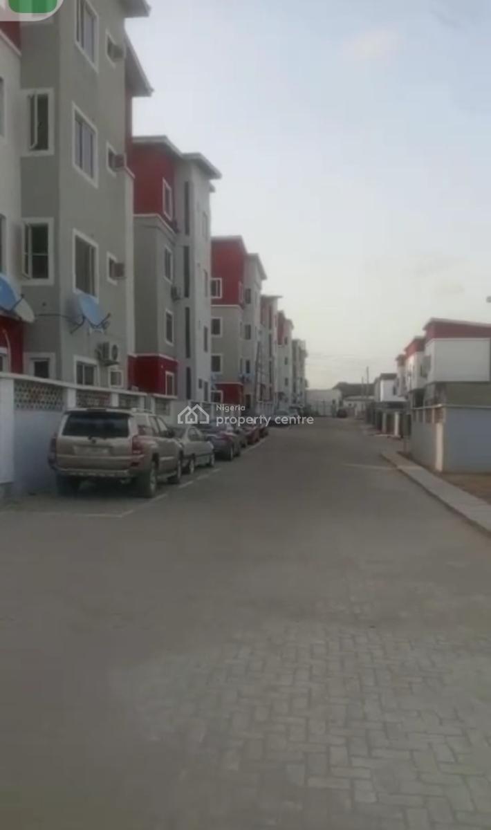 Nice 3bedroom Apartment  with a Bq . in a Well Gated Apartment, Ketu, Lagos, Flat / Apartment for Sale