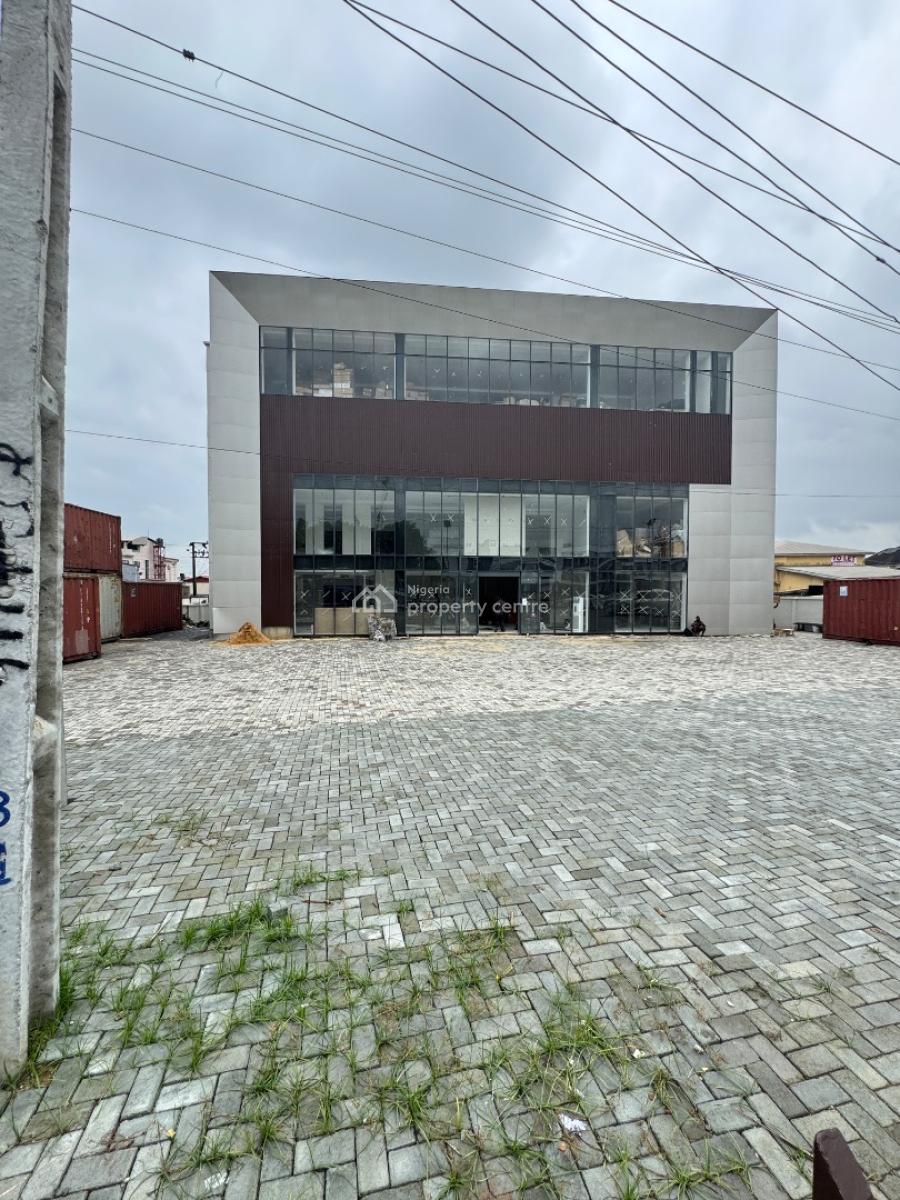 Shop and Office Space Available on The Ground Floor, Sangotedo, Ajah, Lagos, Plaza / Complex / Mall for Rent