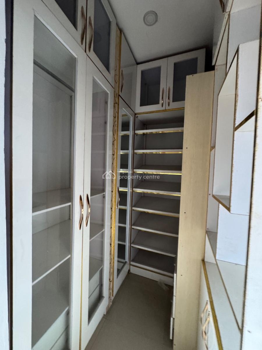 Masters with a Mini Parlor, Royal Pine Estate, Lekki Expressway, Lekki, Lagos, Mini Flat (room and Parlour) for Rent