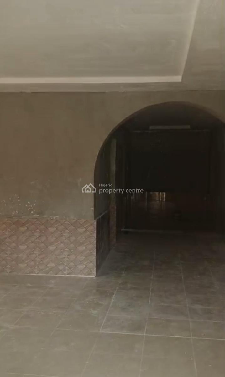 Standard Spacious 3 Bedroom Apartment, Ojokoro, Ifako-ijaiye, Lagos, Flat / Apartment for Rent