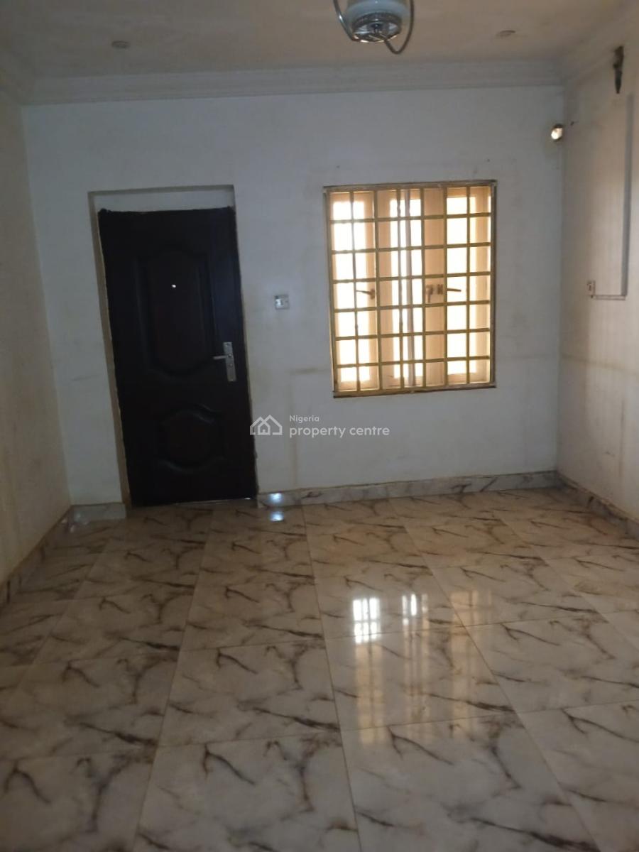 Spacious 3-bedroom Apartment, Close to Bannex Bridge, Mabushi, Abuja, Flat / Apartment for Rent