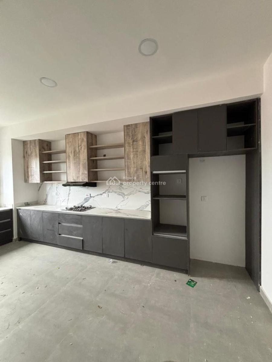 Luxury 3 Bedrooms Apartment with Bq, Lekki Phase 1, Lekki, Lagos, Flat / Apartment for Rent