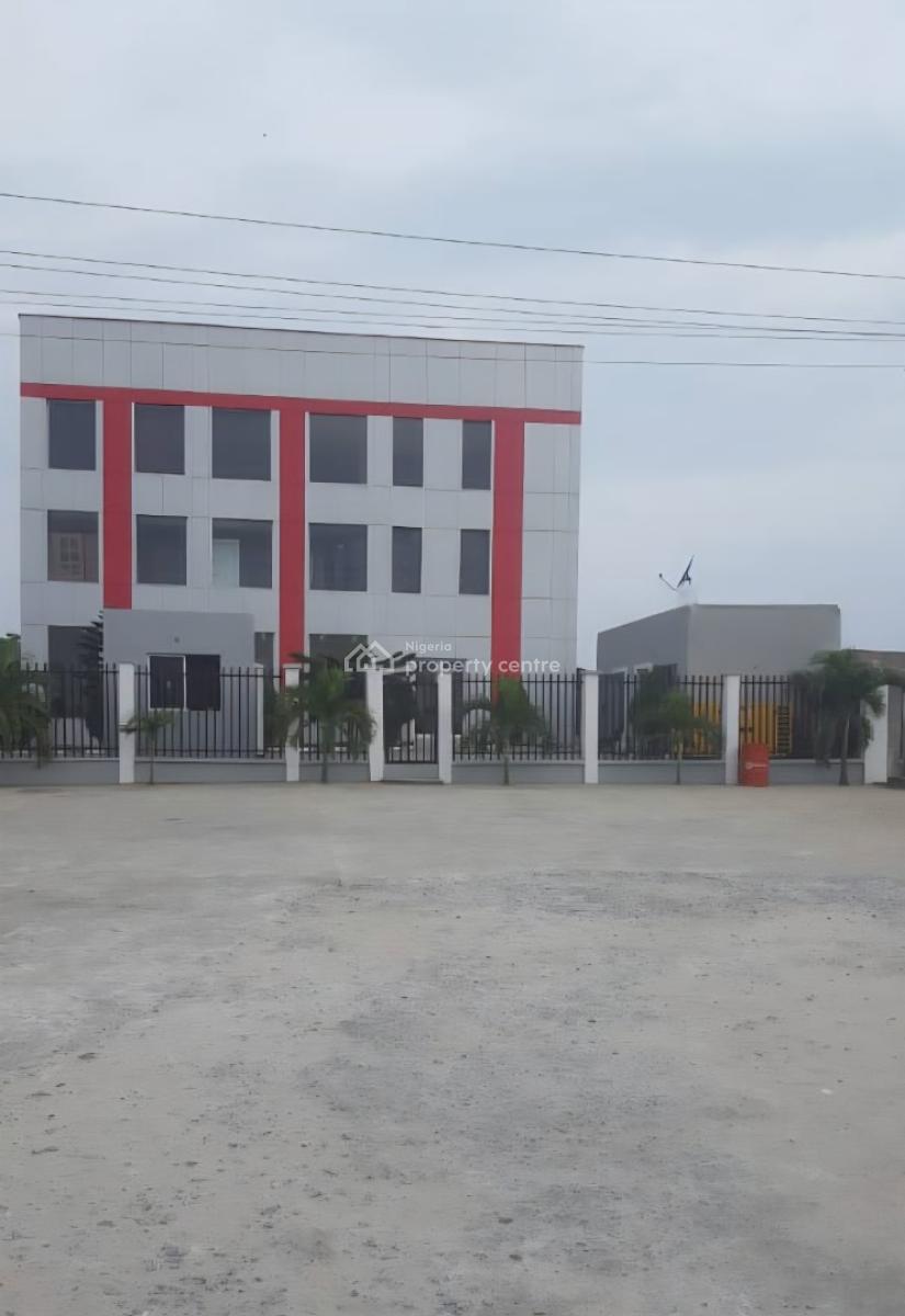 Commercial Building, Before Lakowe Golf, Facing Lekki-epe Expressway, Lekki, Lagos, Office Space for Sale