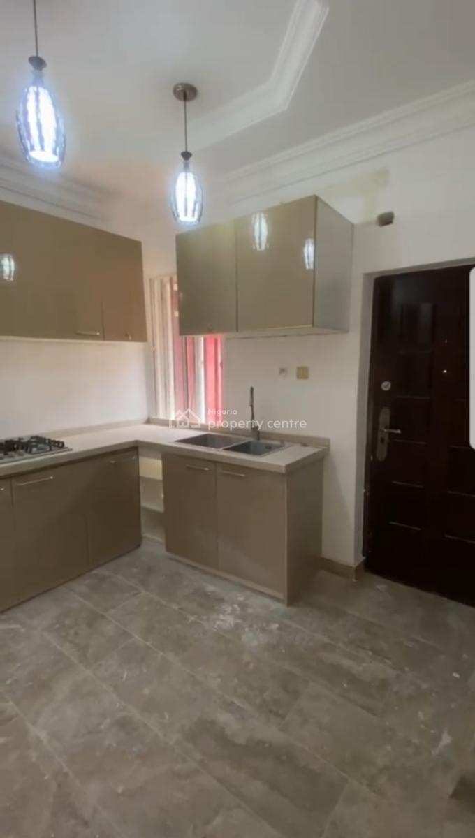 Luxury Big Studio Apartment with a Seperate and  Personal Kitchen, Chevron, Lekki, Lagos, Self Contain (single Rooms) for Rent