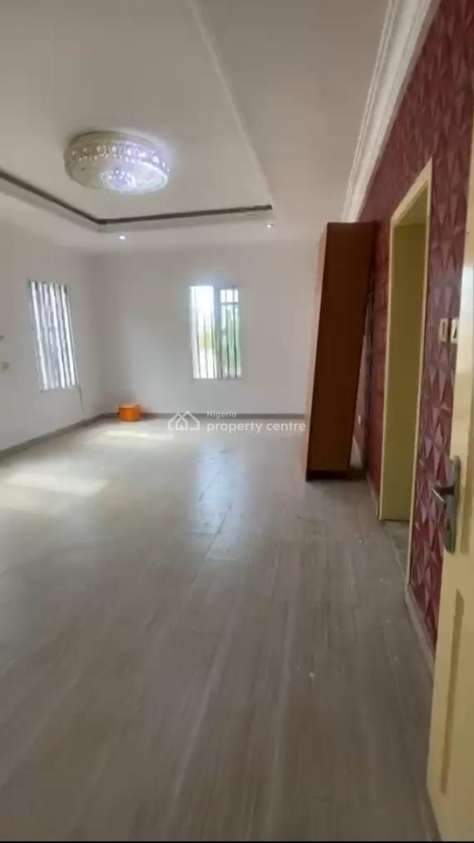Luxury Big Studio Apartment with a Seperate and  Personal Kitchen, Chevron, Lekki, Lagos, Self Contain (single Rooms) for Rent