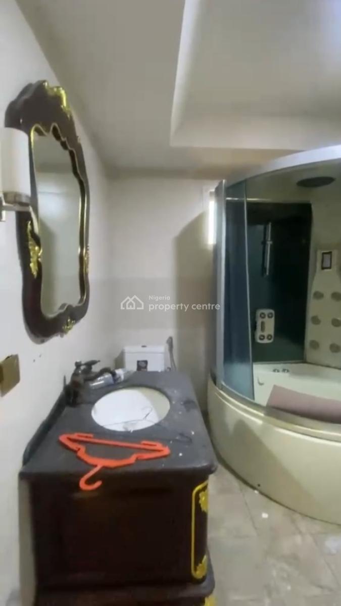 Luxury Big Studio Apartment with a Seperate and  Personal Kitchen, Chevron, Lekki, Lagos, Self Contain (single Rooms) for Rent