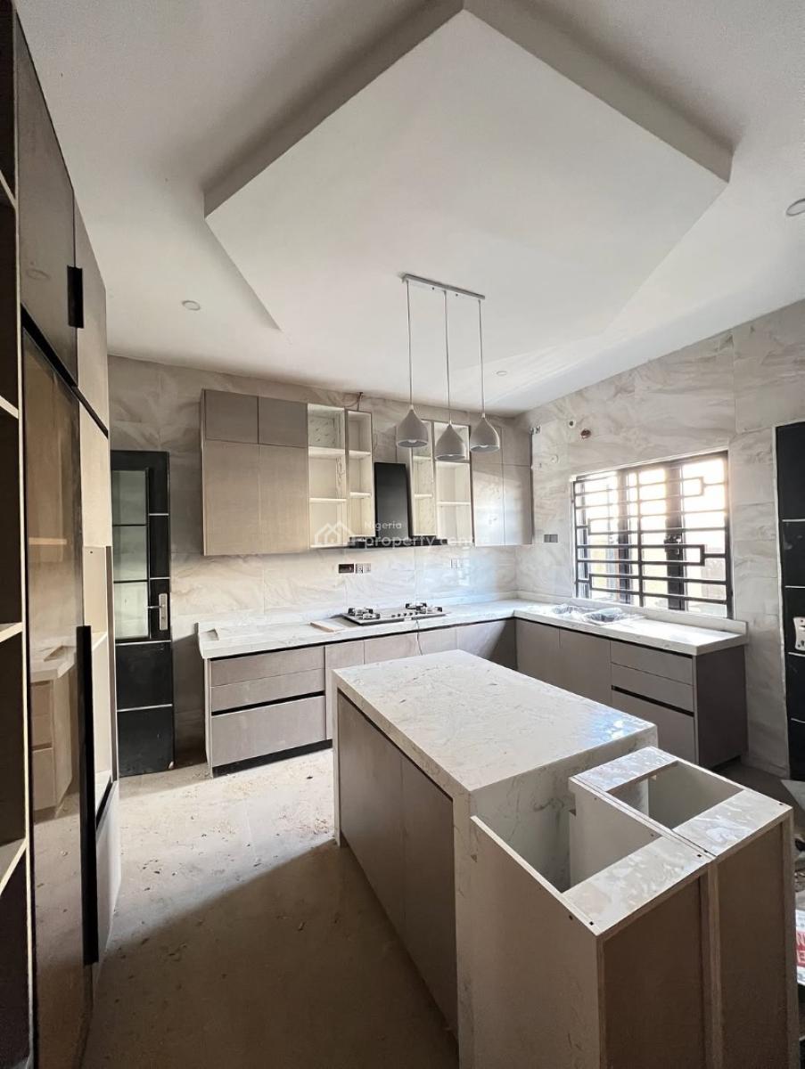 Spacious 4 Bedroom Terrace Duplex Available in Old Ikoyi, Old Ikoyi, Ikoyi, Lagos, Terraced Duplex for Rent