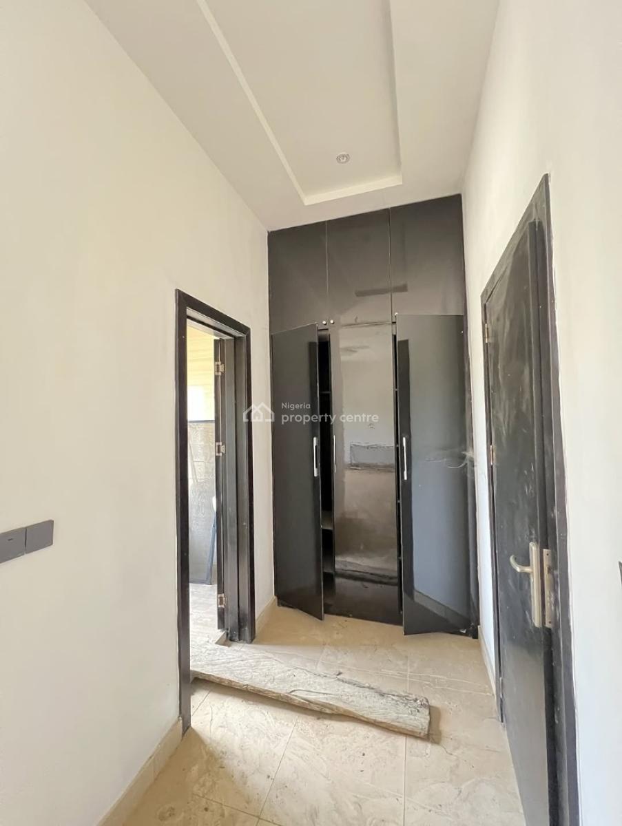 Spacious 4 Bedroom Terrace Duplex Available in Old Ikoyi, Old Ikoyi, Ikoyi, Lagos, Terraced Duplex for Rent