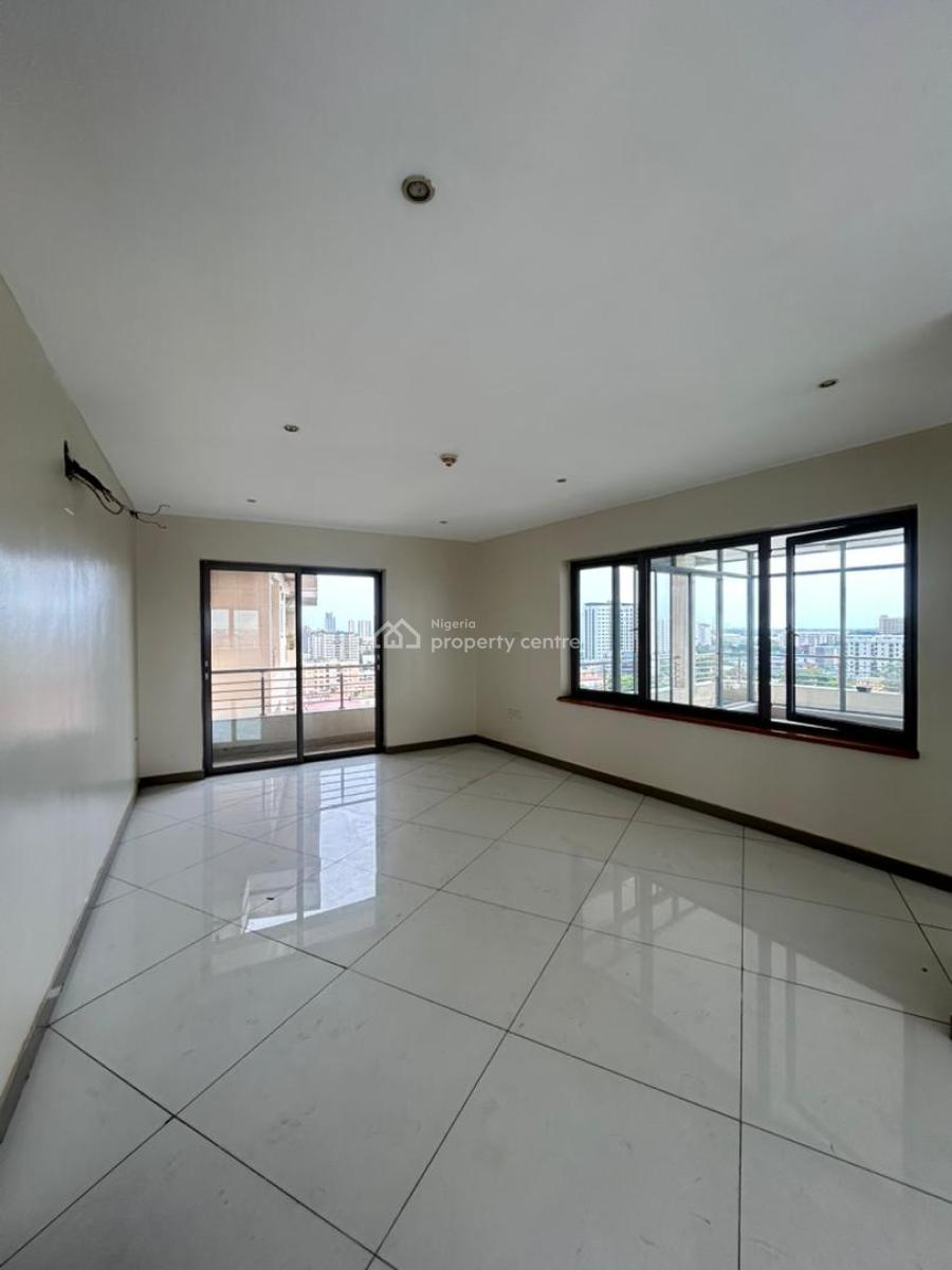 Beautiful 4bedroom Penthouse with 2bqs, Gym and Swimming Pool, Victoria Island (vi), Lagos, Flat / Apartment for Rent