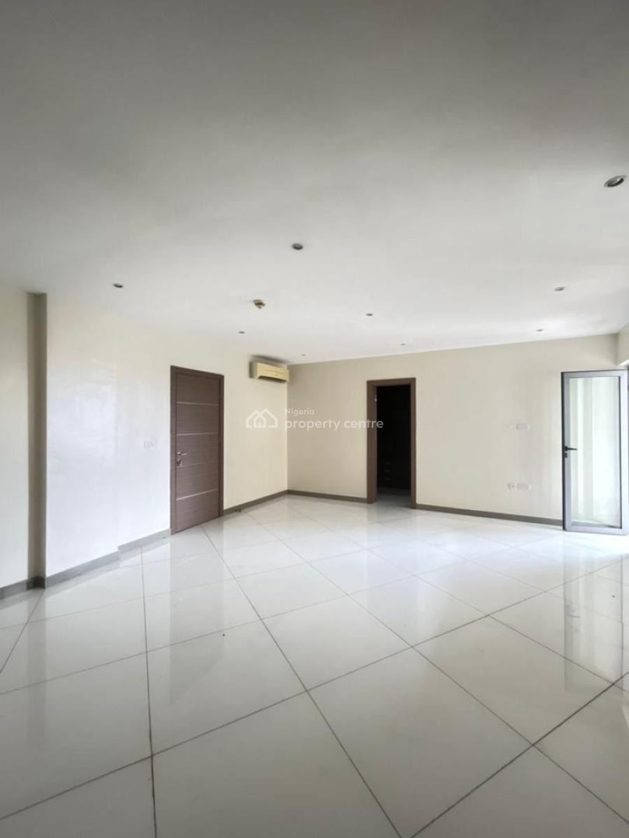 Beautiful 4bedroom Penthouse with 2bqs, Gym and Swimming Pool, Victoria Island (vi), Lagos, Flat / Apartment for Rent