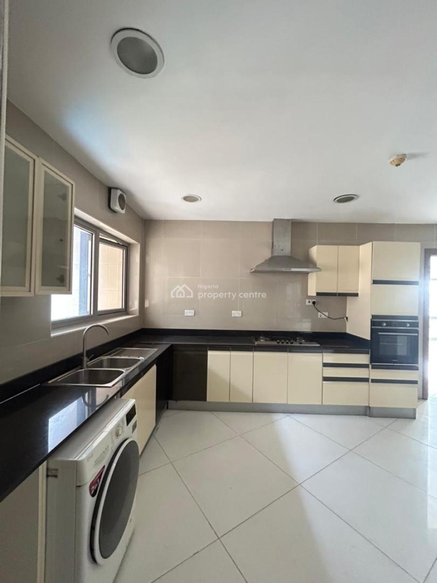 Beautiful 4bedroom Penthouse with 2bqs, Gym and Swimming Pool, Victoria Island (vi), Lagos, Flat / Apartment for Rent