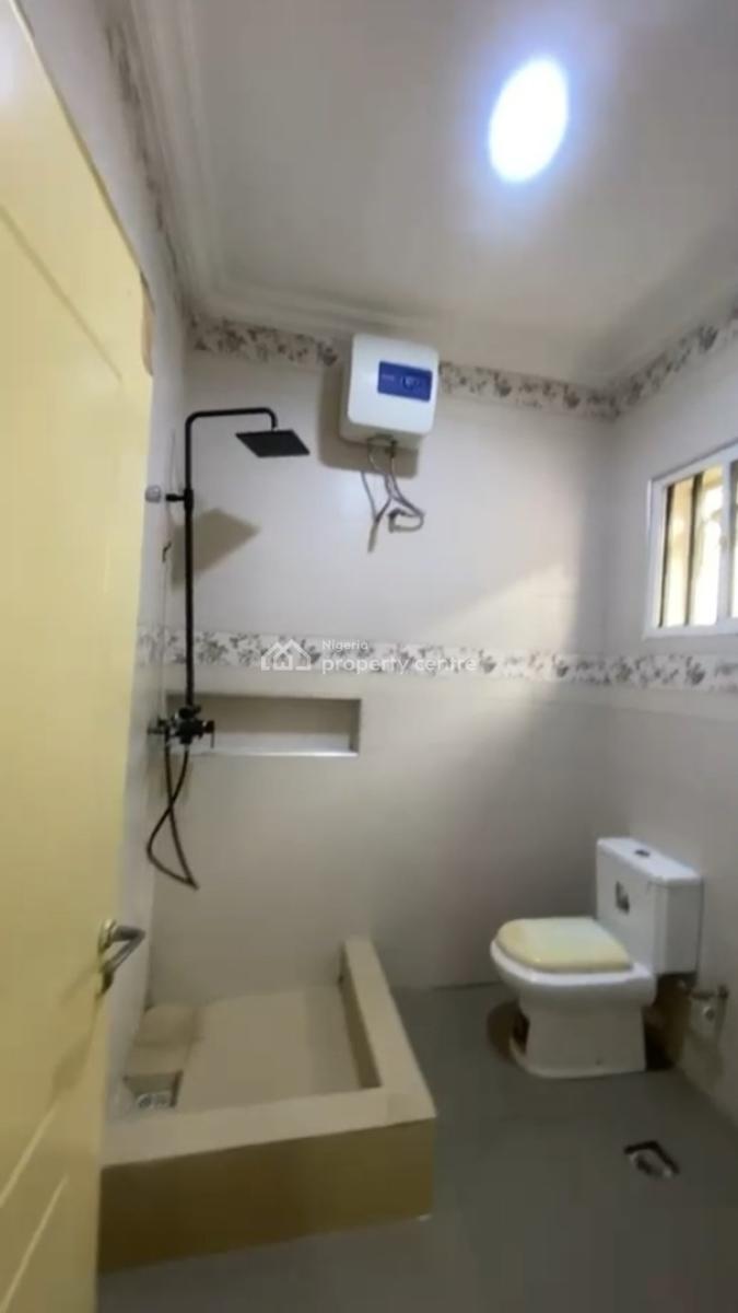 Luxury Studio Appartment with a Proper Kitchenette, Chevron, Lekki, Lagos, Self Contain (single Rooms) for Rent
