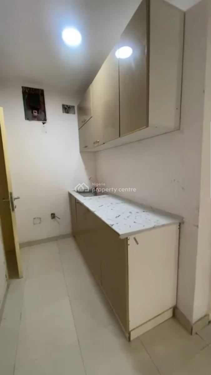 Luxury Studio Appartment with a Proper Kitchenette, Chevron, Lekki, Lagos, Self Contain (single Rooms) for Rent
