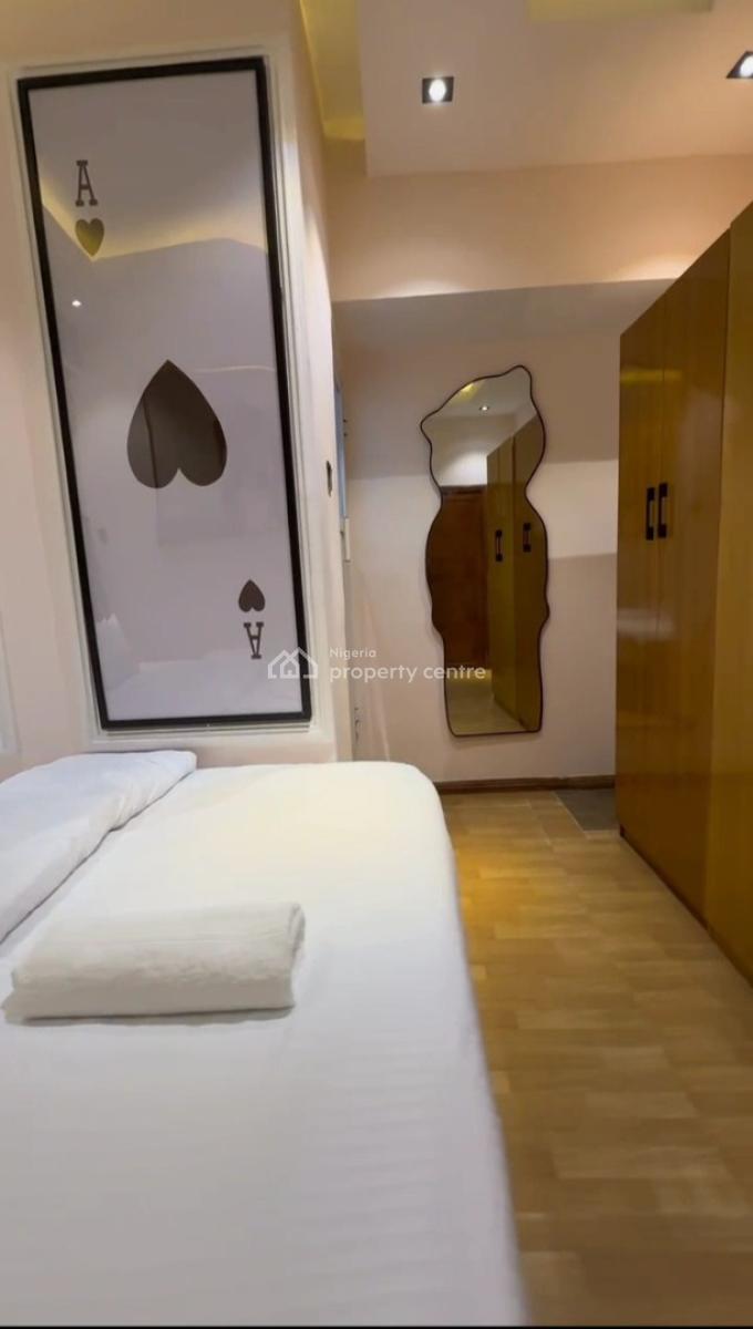 Luxury & Beautifully Furnished 1 Bedroom, Lekki Phase 1, Lekki, Lagos, Flat / Apartment Short Let