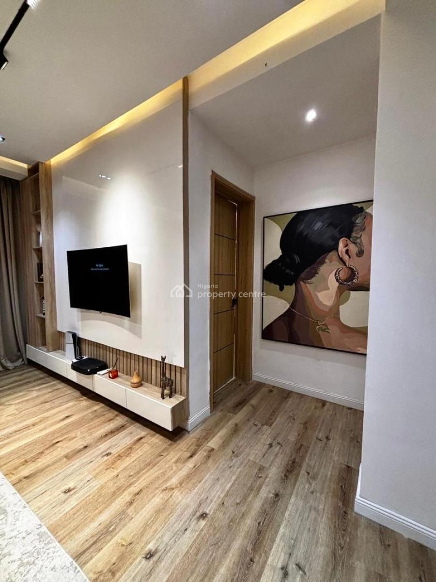 Lovely 2 Bedrooms Apartment with Ps5 and Snooker Board, Hunponu Street, Lekki Phase 1, Lekki, Lagos, Flat / Apartment Short Let