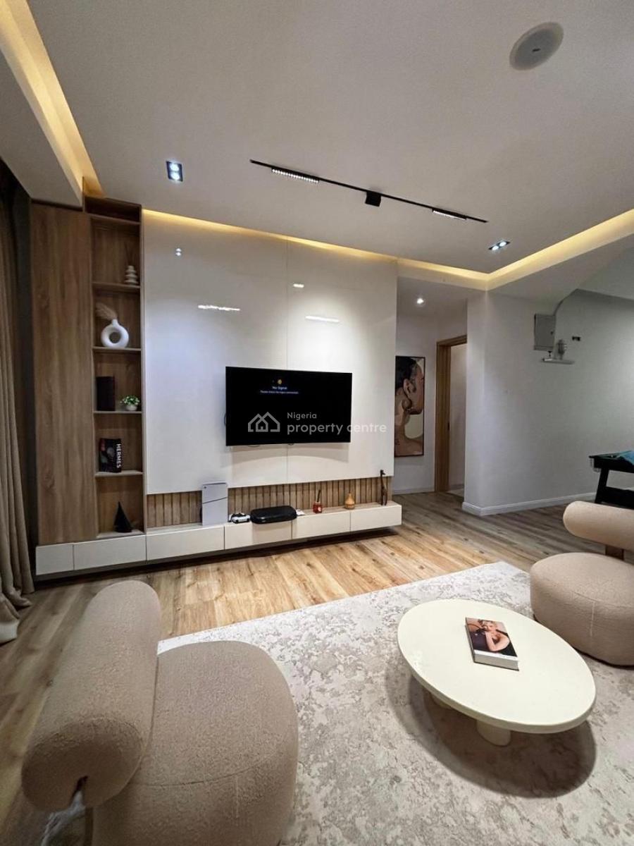 Lovely 2 Bedrooms Apartment with Ps5 and Snooker Board, Hunponu Street, Lekki Phase 1, Lekki, Lagos, Flat / Apartment Short Let