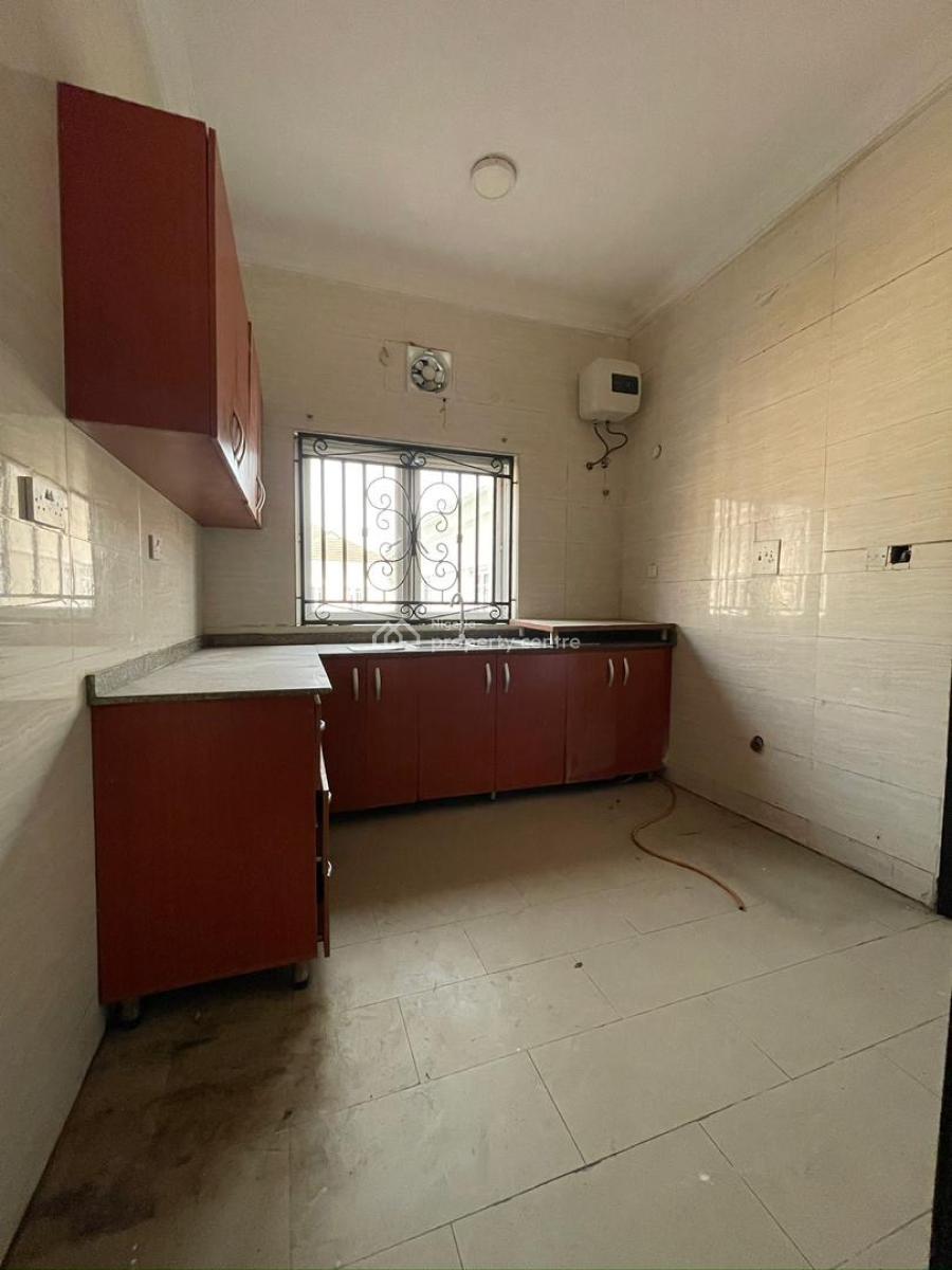 Luxury 3 Bedroom Apartment with a Massive Big Bq, Osapa, Lekki, Lagos, Flat / Apartment for Rent