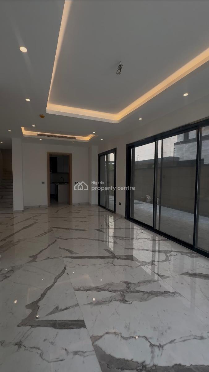 Selling 5 Bedrooms Standalone Mansion, Banana Island, Ikoyi, Lagos, Detached Duplex for Sale