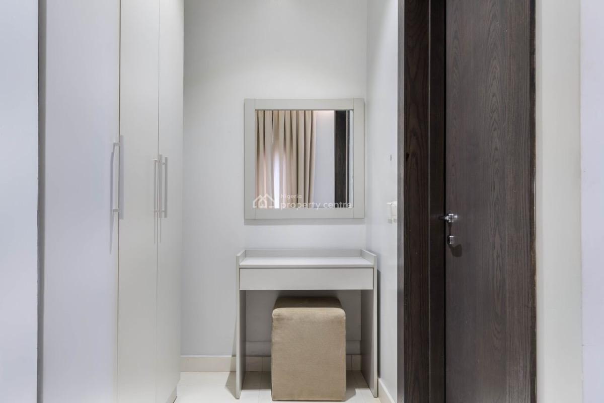Cozy 1 Bedroom Apartment with Top Notch Amenities Available, Lekki Phase 1, Lekki, Lagos, Detached Duplex Short Let