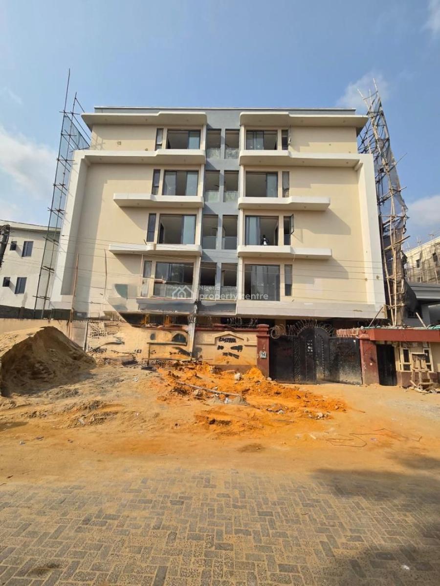 Lovely Built 2bedroom Apartment with Swimming Pool, Lekki Phase 1, Lekki, Lagos, Flat / Apartment for Sale