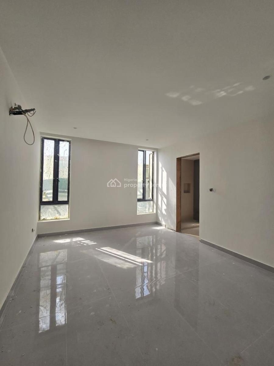 Lovely Built 2bedroom Apartment with Swimming Pool, Lekki Phase 1, Lekki, Lagos, Flat / Apartment for Sale