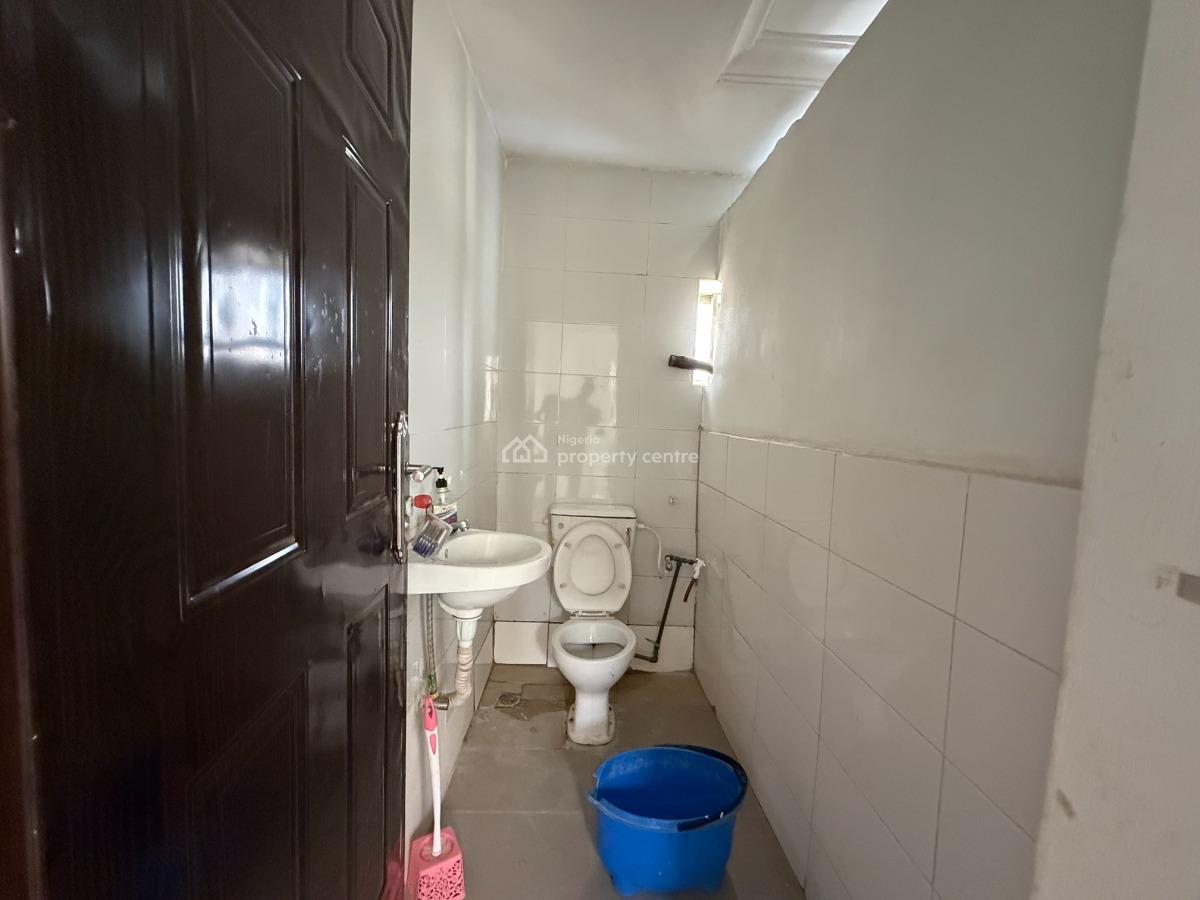 45sqm Office Space in a Prime Location, Wuse 2, Abuja, Office Space for Rent