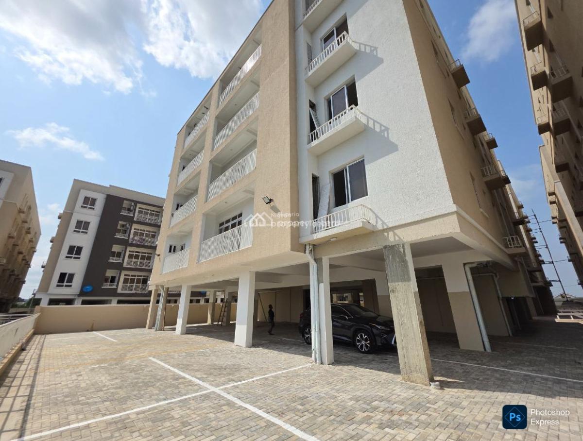 Luxury 3-bed Flat (24hrs Light & Water), Western Foreshore Estate, Osapa, Lekki, Lagos, Flat / Apartment for Rent