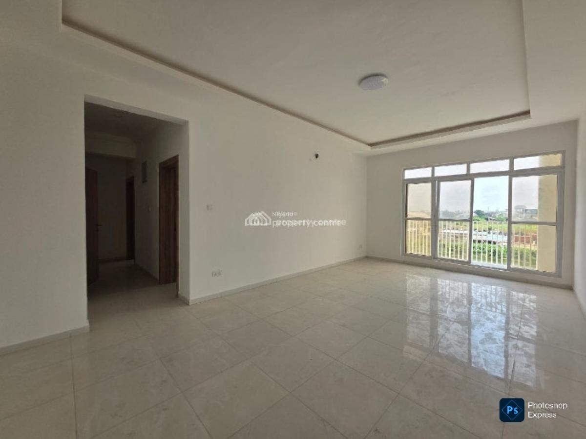 Luxury 3-bed Flat (24hrs Light & Water), Western Foreshore Estate, Osapa, Lekki, Lagos, Flat / Apartment for Rent