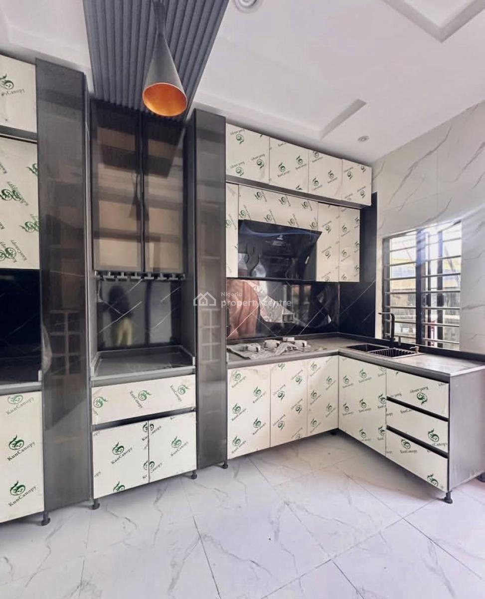 Brand New Luxury 2 Bedroom Apartment, Ologolo, Lekki, Lagos, Flat / Apartment for Rent