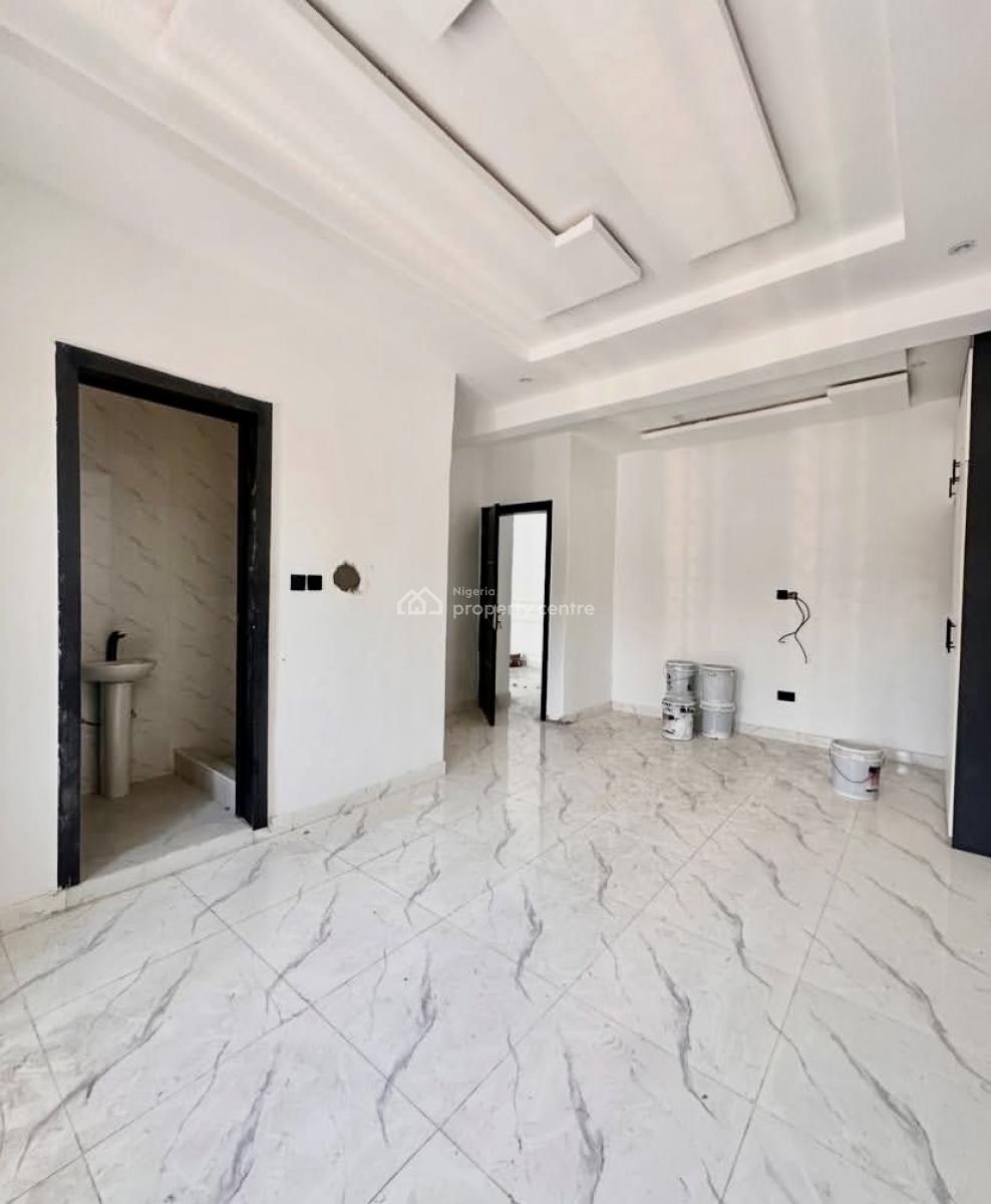Brand New Luxury 2 Bedroom Apartment, Ologolo, Lekki, Lagos, Flat / Apartment for Rent