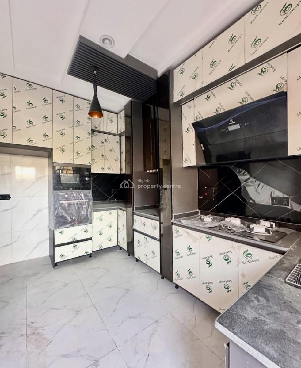 Brand New Luxury 2 Bedroom Apartment, Ologolo, Lekki, Lagos, Flat / Apartment for Rent