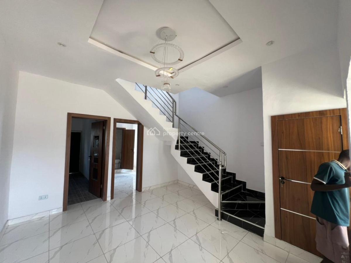 3-bedrooms Terrace Duplex, Ikota Villa Estate, Lekki, Lagos, Terraced Duplex for Sale
