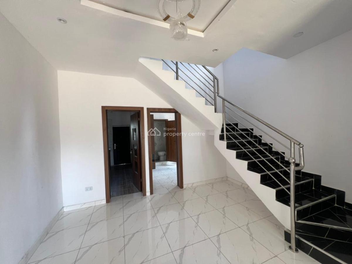 3-bedrooms Terrace Duplex, Ikota Villa Estate, Lekki, Lagos, Terraced Duplex for Sale