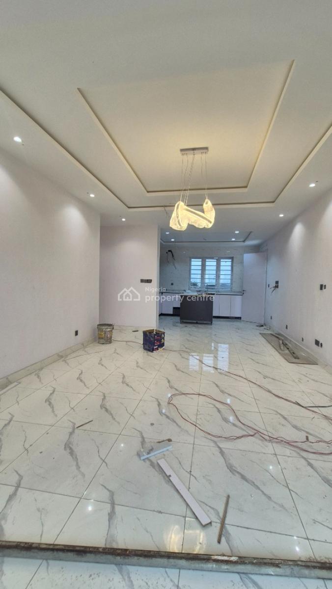 Luxurious 2 Bedroom Apartment Off Adeniyi Jones Avenue, Ikeja, Off Adeniyi Jones Ikeja Lagos, Ikeja, Lagos, Flat / Apartment for Sale