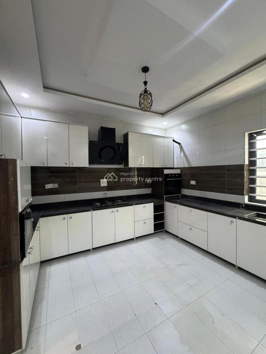 5 Bedroom Semi-detached Duplex with Bq, Ikate, Lekki, Lagos, Semi-detached Duplex for Rent