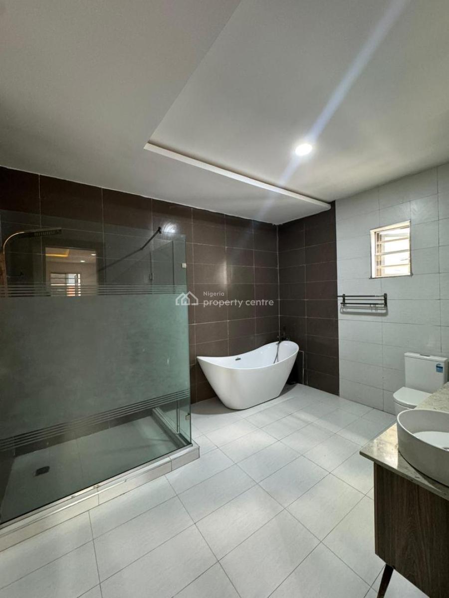5 Bedroom Semi-detached Duplex with Bq, Ikate, Lekki, Lagos, Semi-detached Duplex for Rent