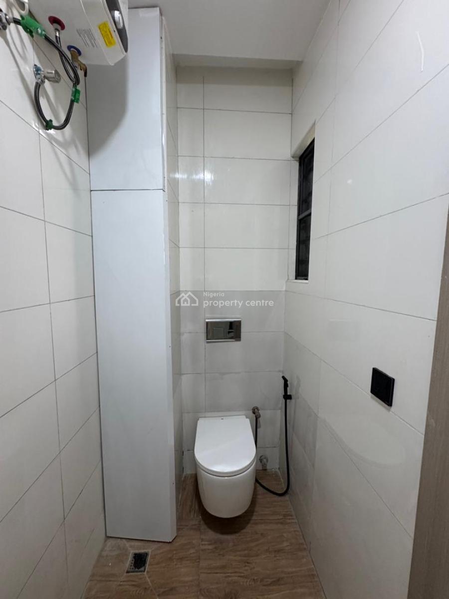 Affordable 3 Bedroom Furnished Apartment, Lekki Phase 1, Lekki, Lagos, Flat / Apartment for Sale
