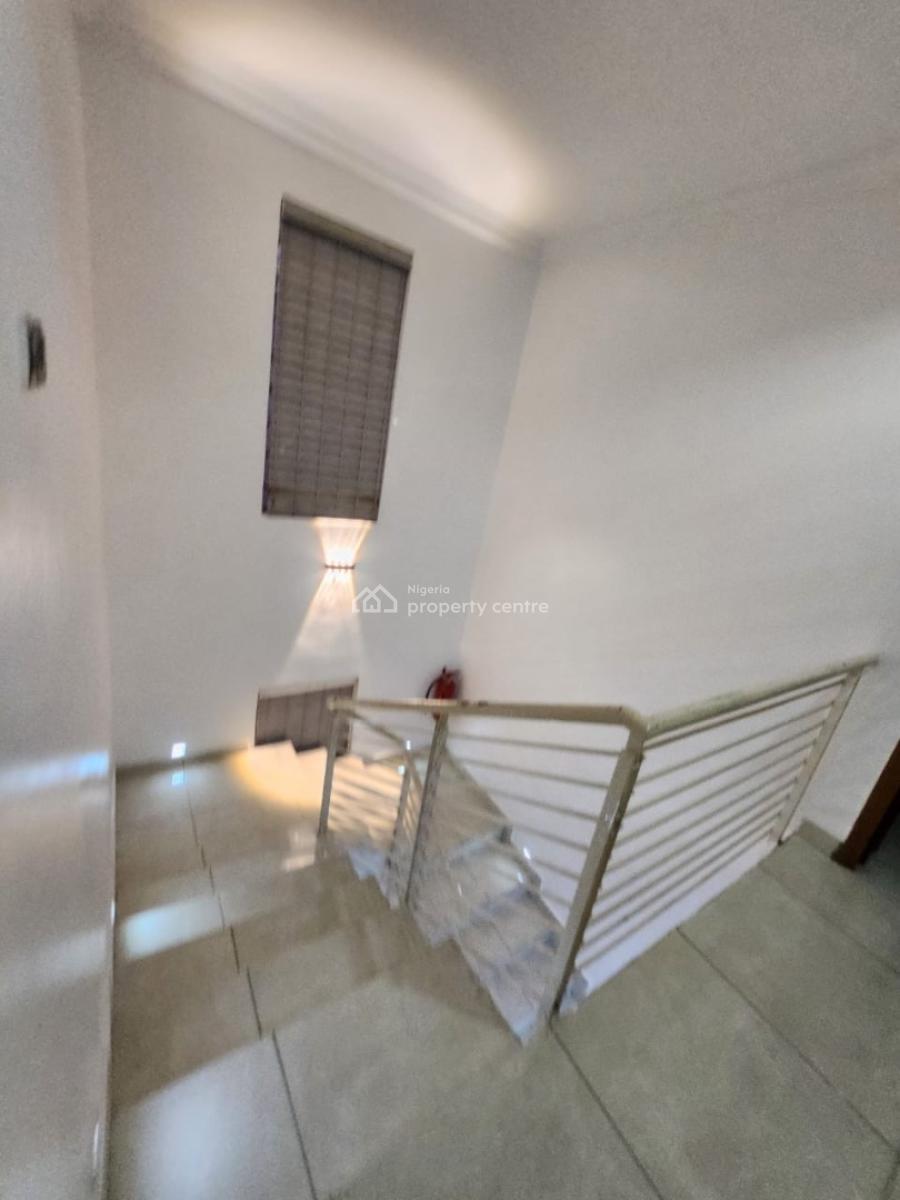 Spacious 3 Bedrooms Terrace Duplex, Osapa, Lekki, Lagos, Terraced Duplex for Rent
