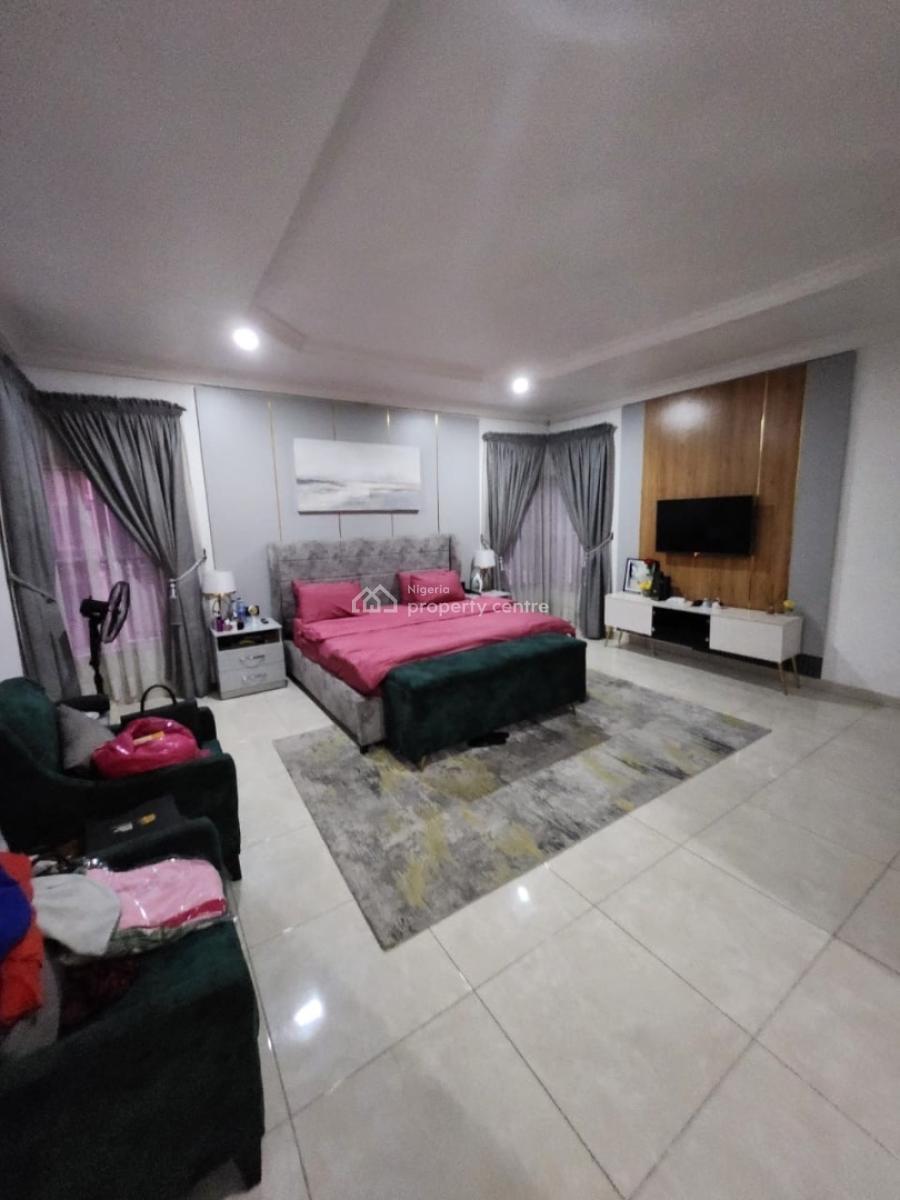 Spacious 3 Bedrooms Terrace Duplex, Osapa, Lekki, Lagos, Terraced Duplex for Rent