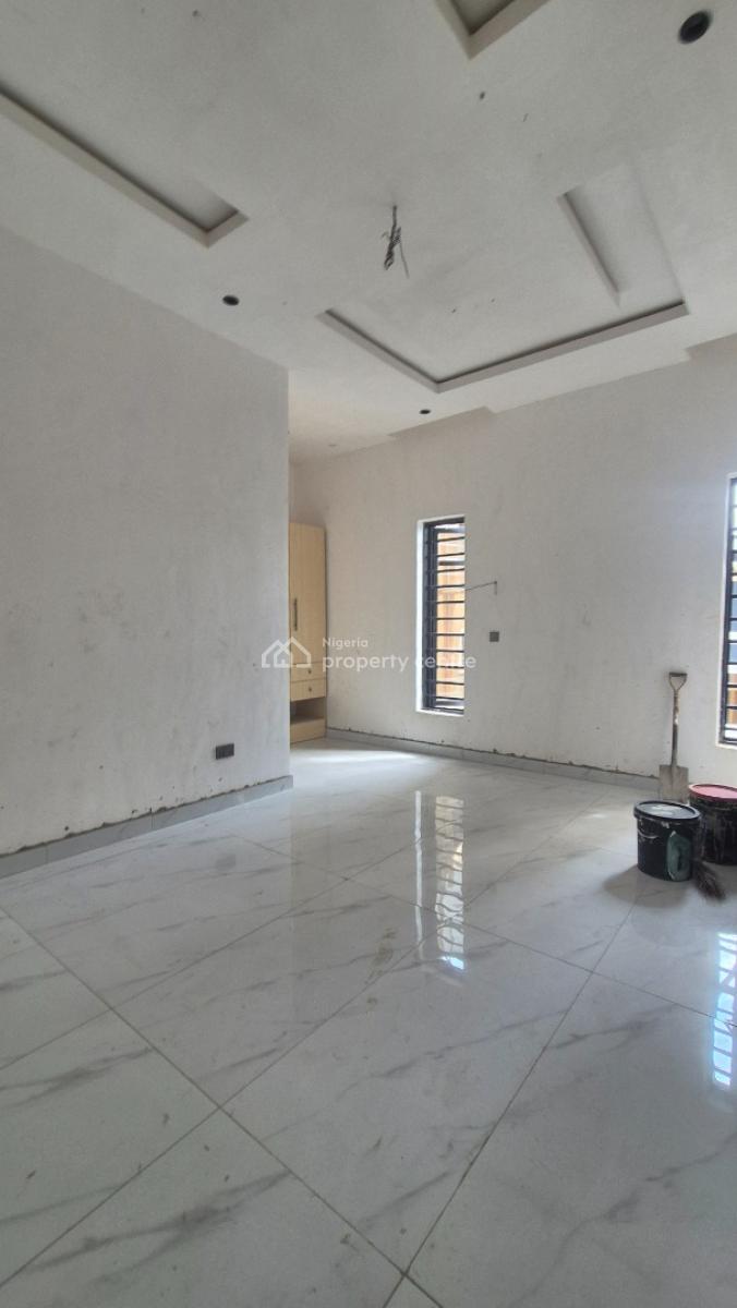 Luxurious 3 Bedroom Apartment with a Room Bq Within a Gated Estate, Maryland Crescent Estate, Maryland, Lagos, Flat / Apartment for Sale