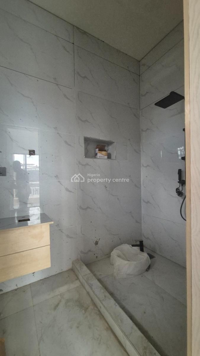 Luxurious 3 Bedroom Apartment with a Room Bq Within a Gated Estate, Maryland Crescent Estate, Maryland, Lagos, Flat / Apartment for Sale