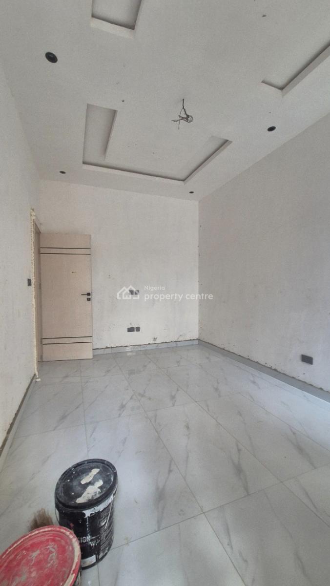 Luxurious 3 Bedroom Apartment with a Room Bq Within a Gated Estate, Maryland Crescent Estate, Maryland, Lagos, Flat / Apartment for Sale